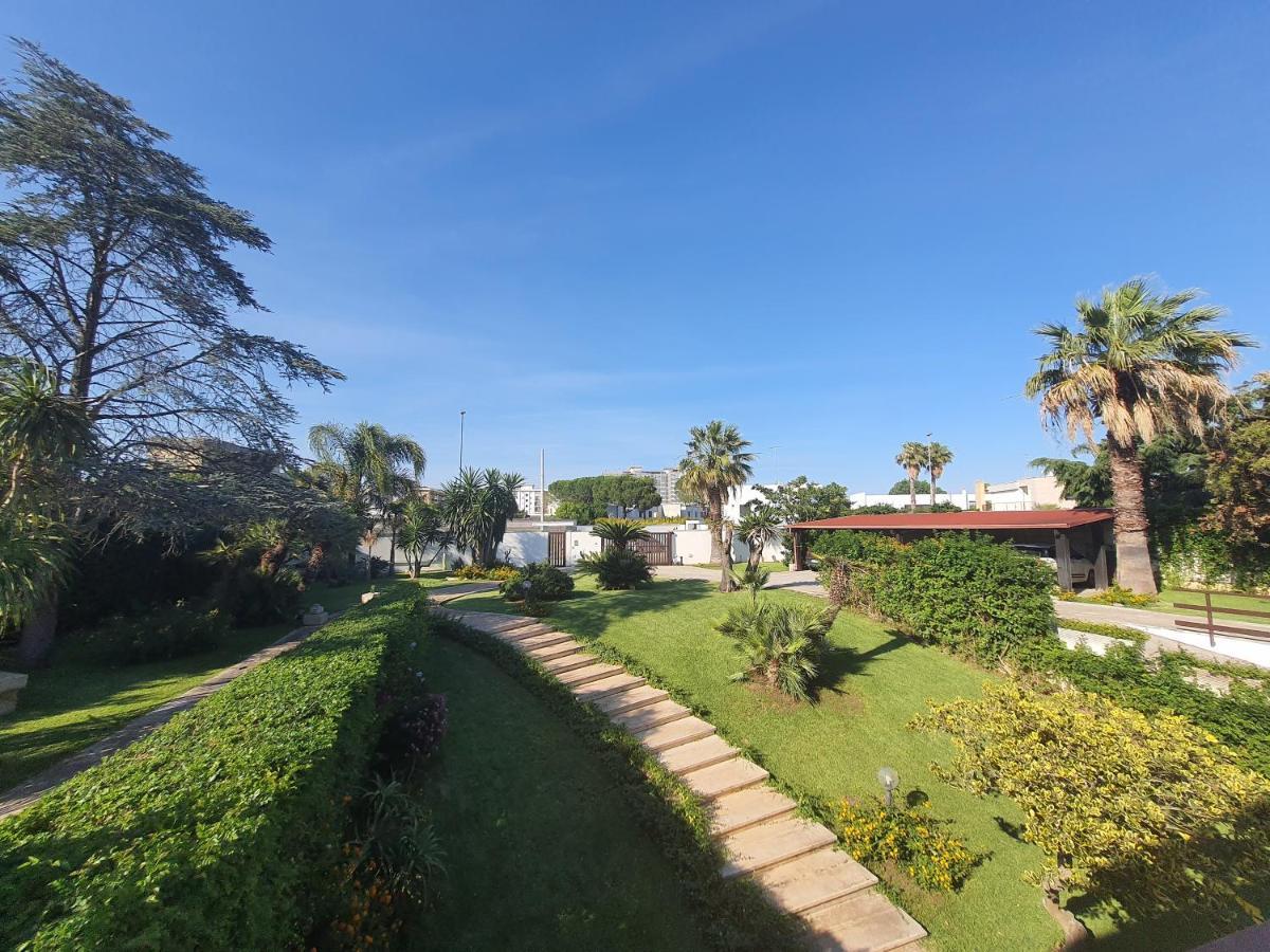 A Casa Di Carla - Villa In Salento Lecce Exterior photo